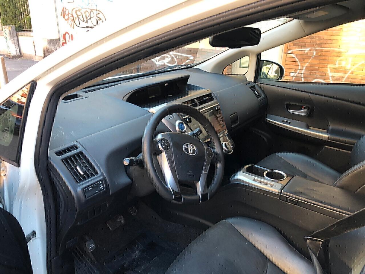 Toyota Prius 1.8 Active 7 POSTI LIBRETTO TAGLIANDI TOYOTA