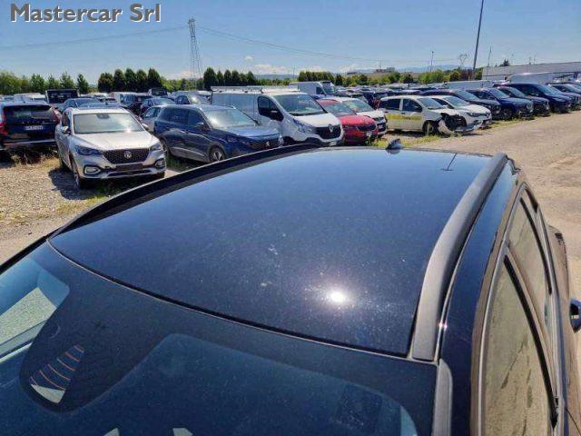 VOLVO XC40 XC40 1.5 t2 Momentum Core my21 - targa GG993AS