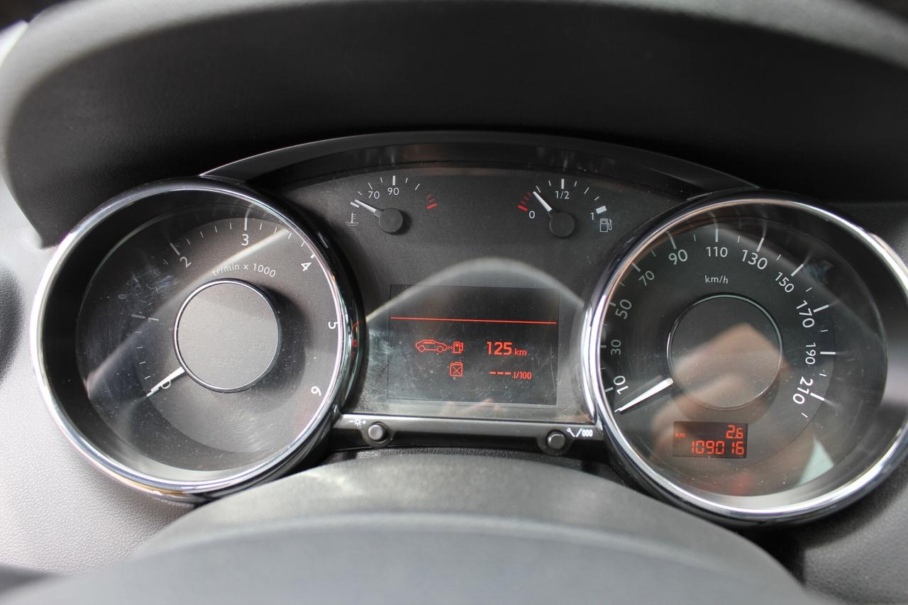 Peugeot 5008 1.6 HDi 115CV Active Mix TETTO PANORAMICO SENSORI