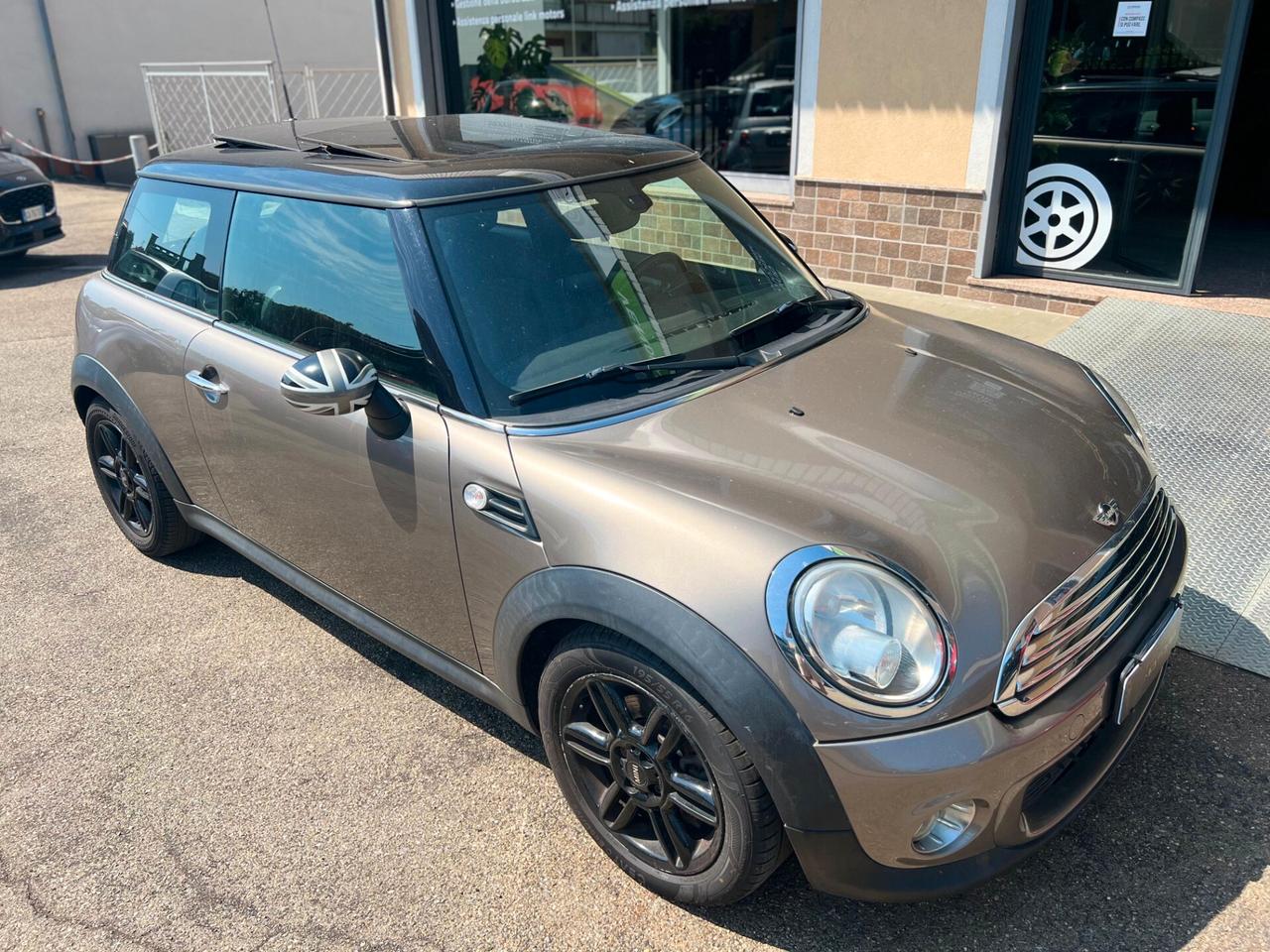 Mini Mini 1.6 16V Cooper D