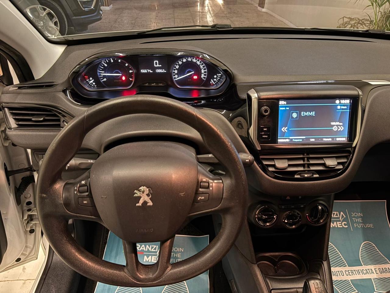 Peugeot 208 1200cc 82cv allestimento Active