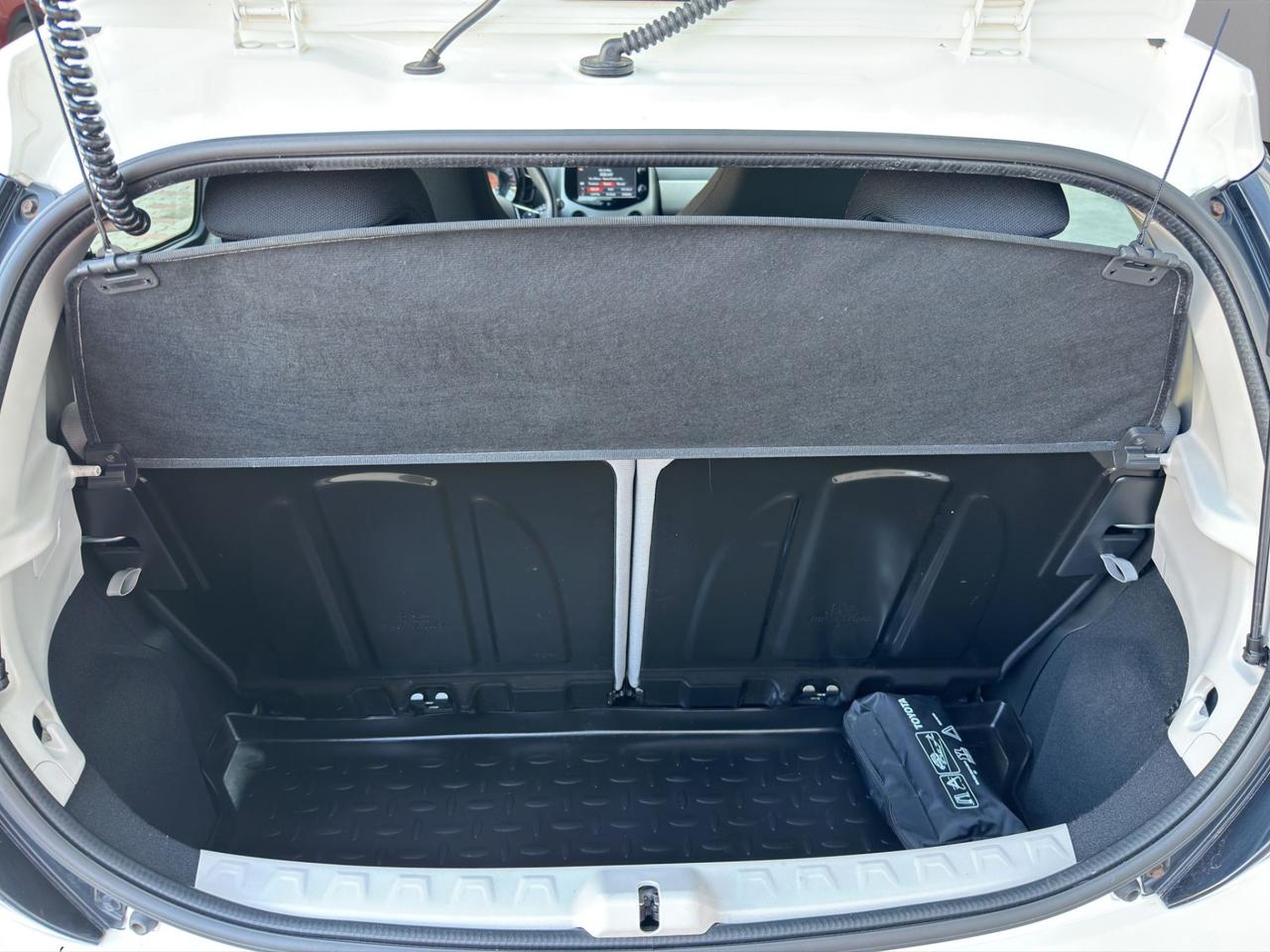 Toyota Aygo 5p 1.0 x-play my15