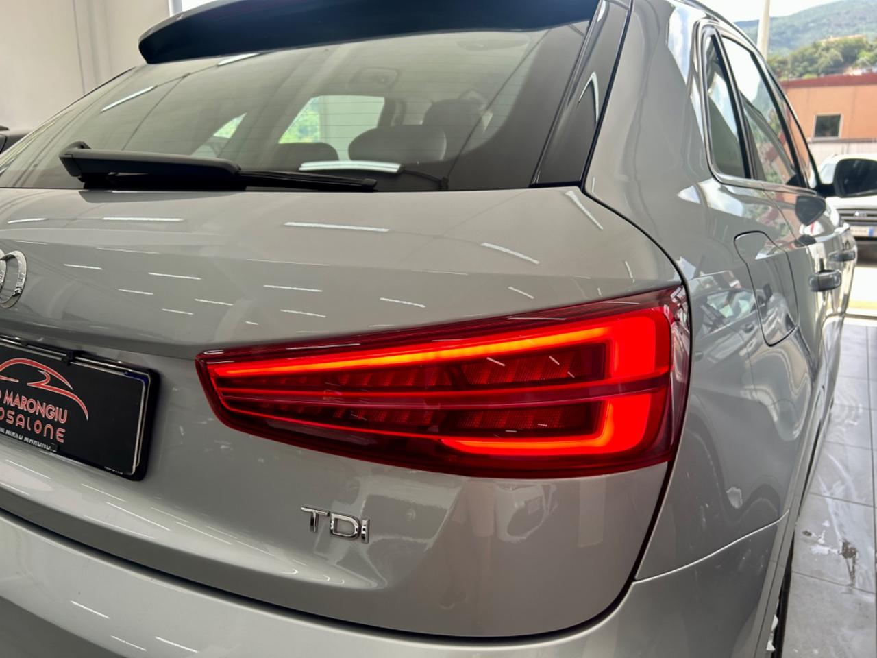 Audi Q3 2.0 TDI 120 CV Sport FINANZIABILE