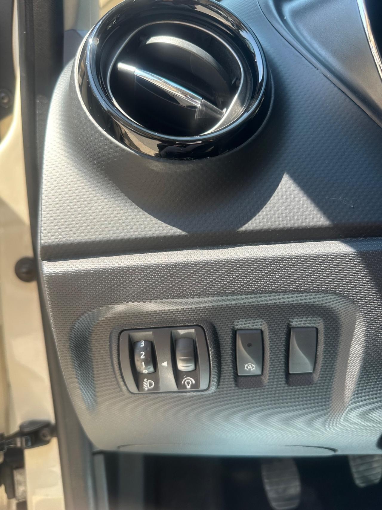 Renault Captur 1.5 dCi 8V 90 CV 2013 KM 223458 CERT 1PROP
