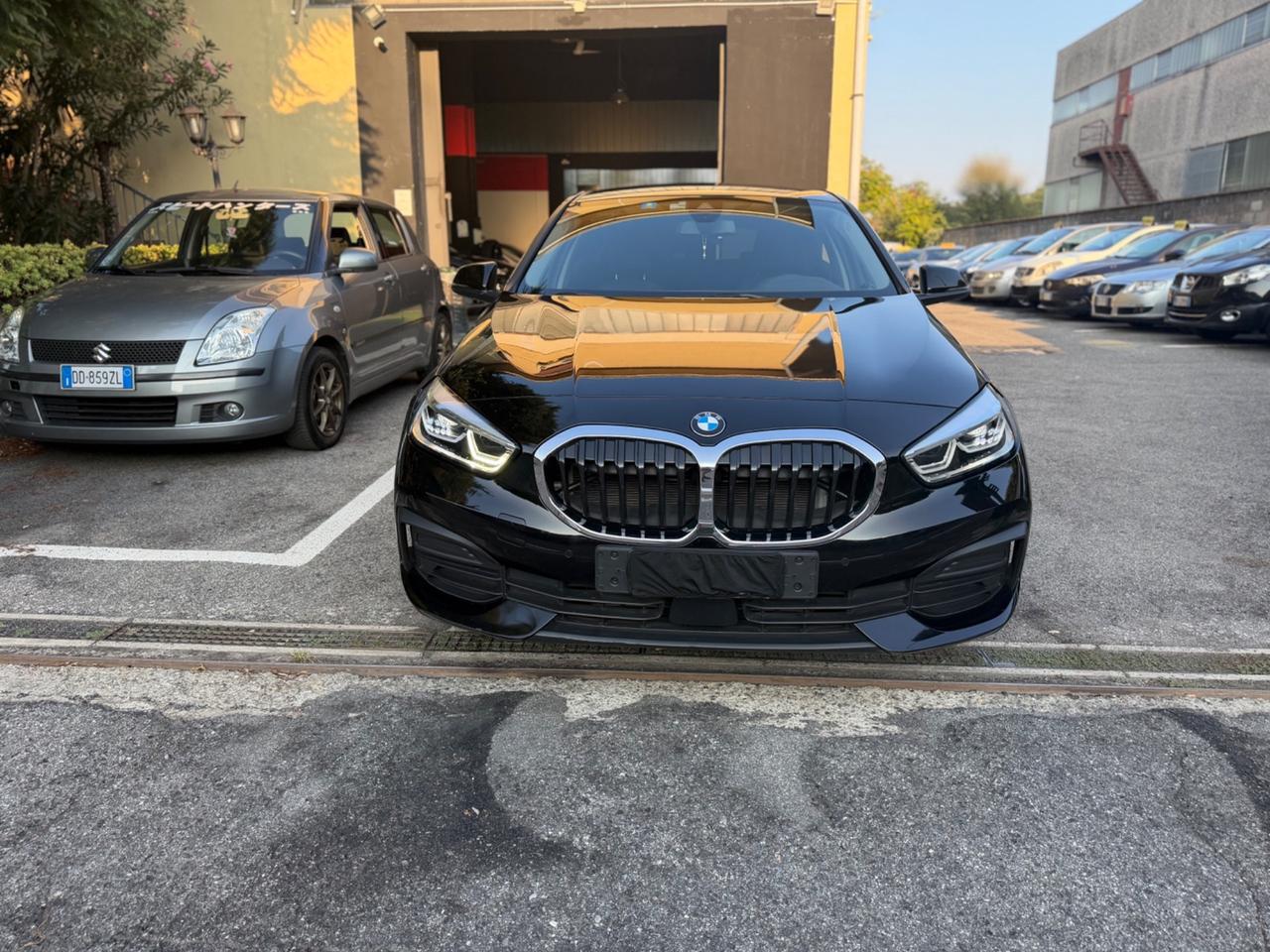 Bmw 118 118i 5p. Colorvision Edition