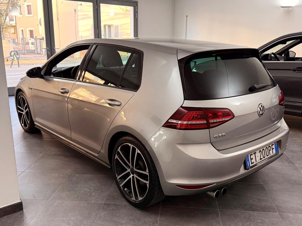 Volkswagen Golf GTD 2.0 TDI 5p. 184 cv
