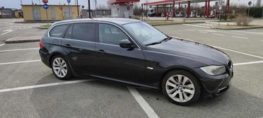 BMW 318 d 2.0 143CV cat Touring "MOTORENUOVO40.000KM"