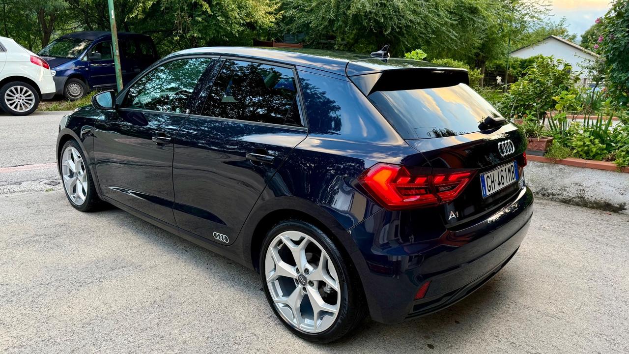 Audi A1 SPB 35 TFSI S tronic Admired FULL