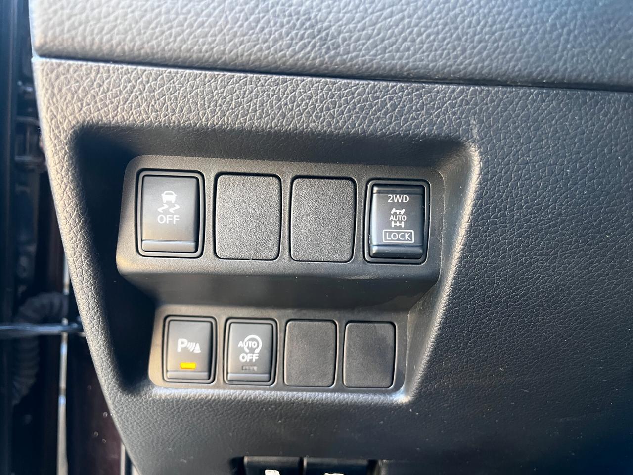 Nissan Qashqai 1.6 dCi 4WD Premier Limited Edition 130 cv