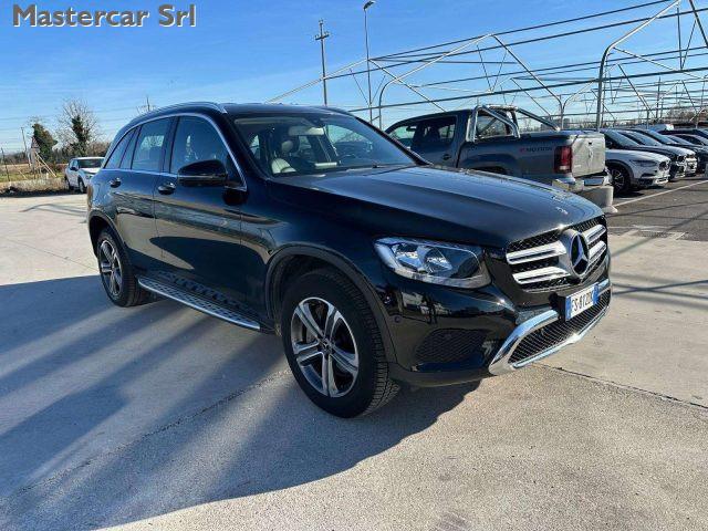 MERCEDES-BENZ GLC 350 GLC - X253 350e Business 4matic auto - FS812DK
