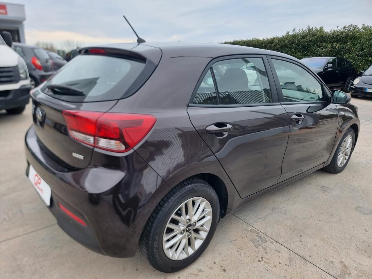 Kia Rio 1.4 CRDi 5p. Cool Collection