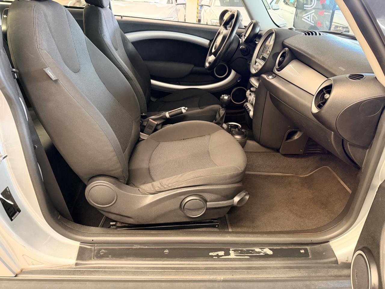 Mini 1.6 16V Cooper D