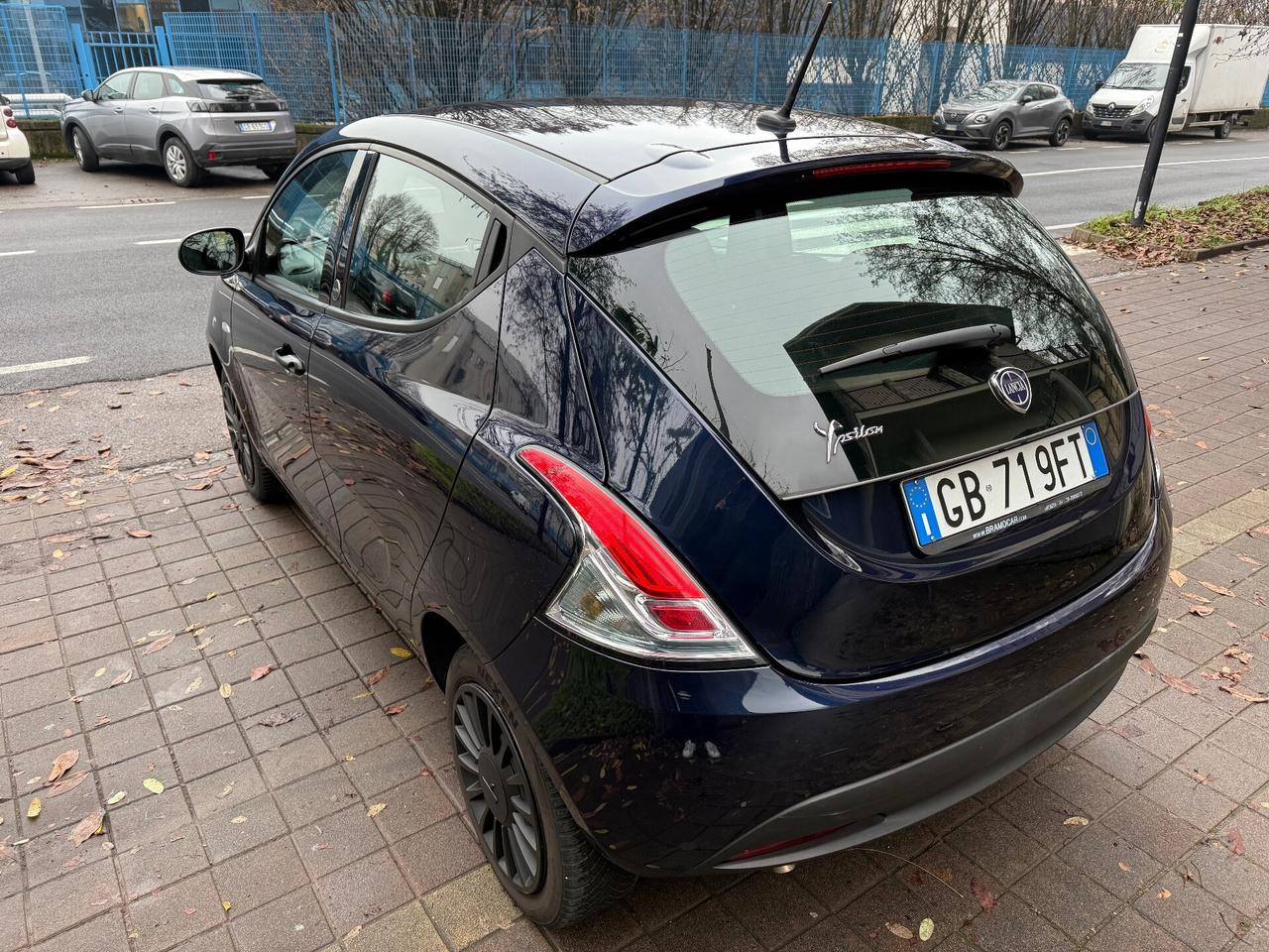 Lancia Ypsilon 1.2 69 CV 5 porte GPL Ecochic Gold