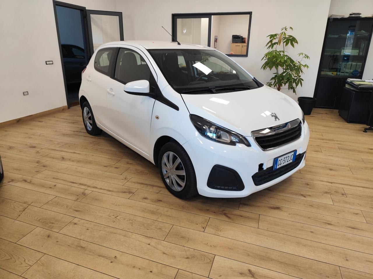 Peugeot 108 VTi 72 S&S 5 porte Allure