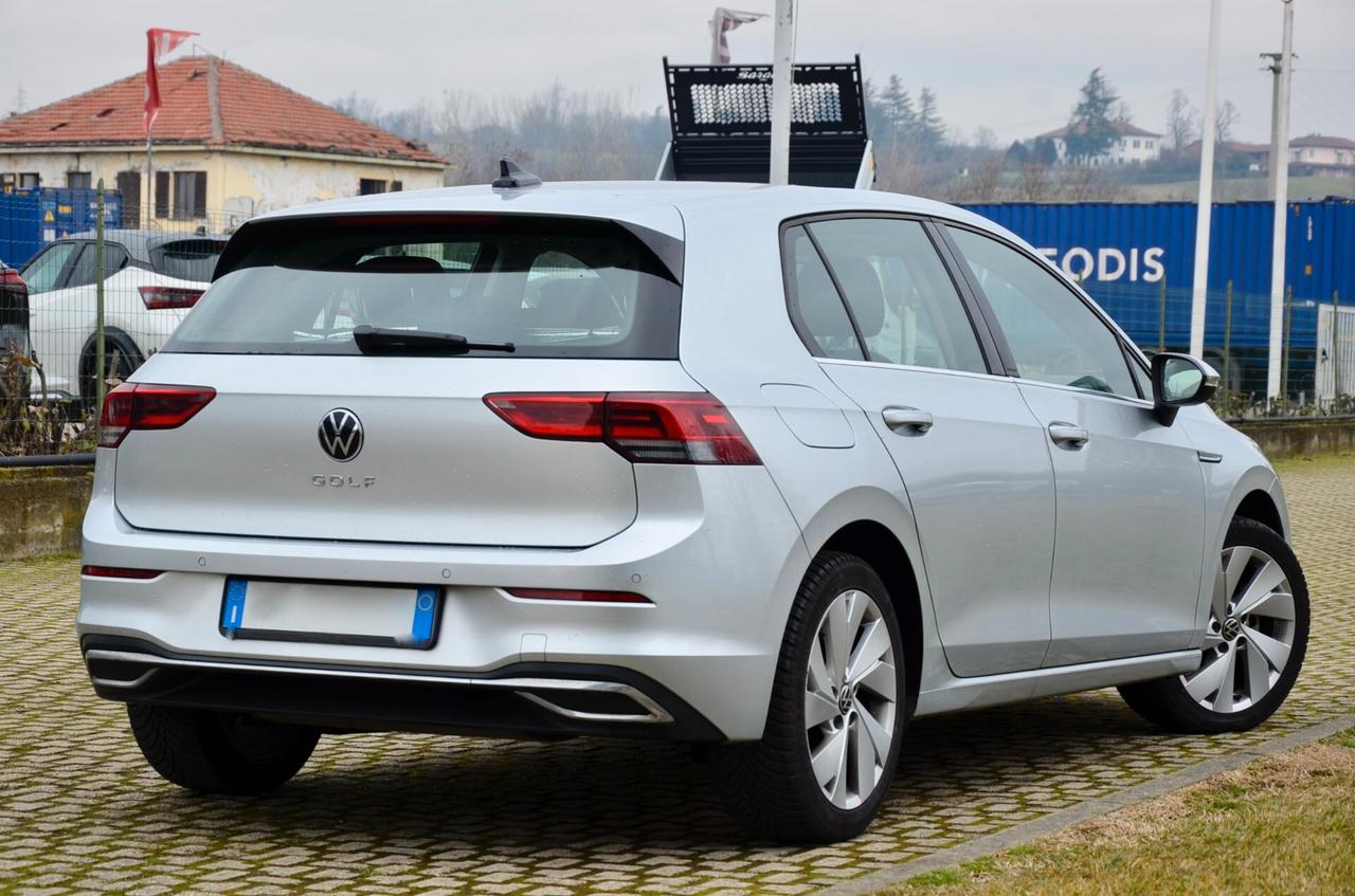 VOLKSWAGEN GOLF 1.5 TSI EVO STYLE 130cv 5p, UNICOPROPRIETARIO, UFF ITALIANA, SERVICE VW, BOLLO 1/27, IQ LED, RETROCAMERA, PERMUTE