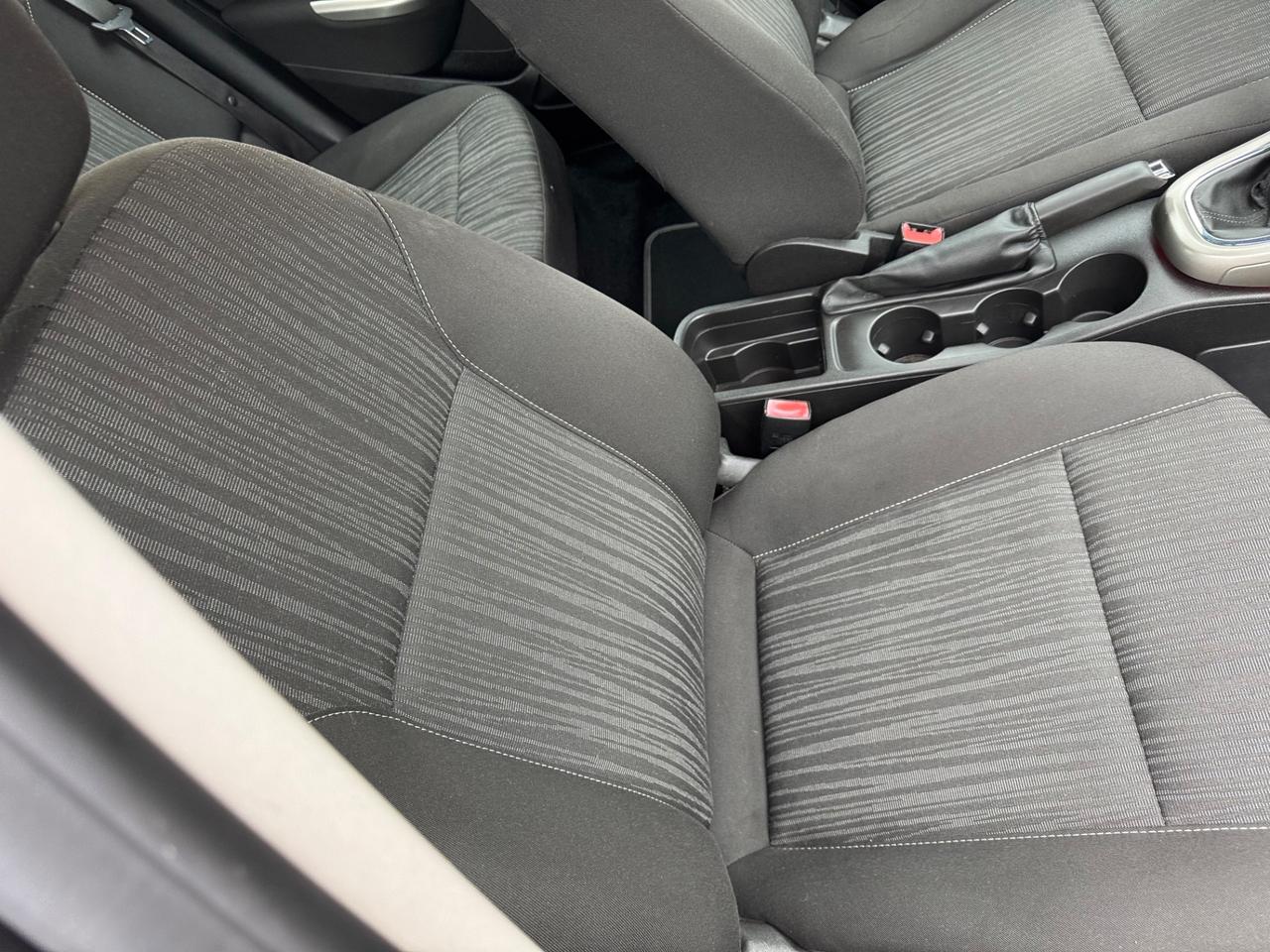 Opel Astra 1.6 115CV 5 porte Cosmo