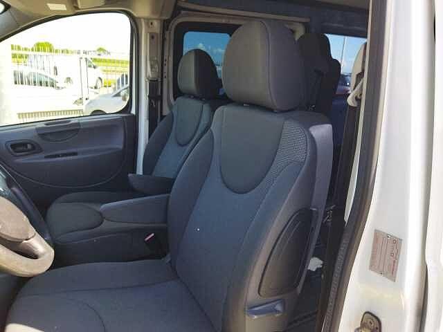 Peugeot Expert 2.0 HDi 120CV PL-TA 12Q Furgone Vetrato Affaire