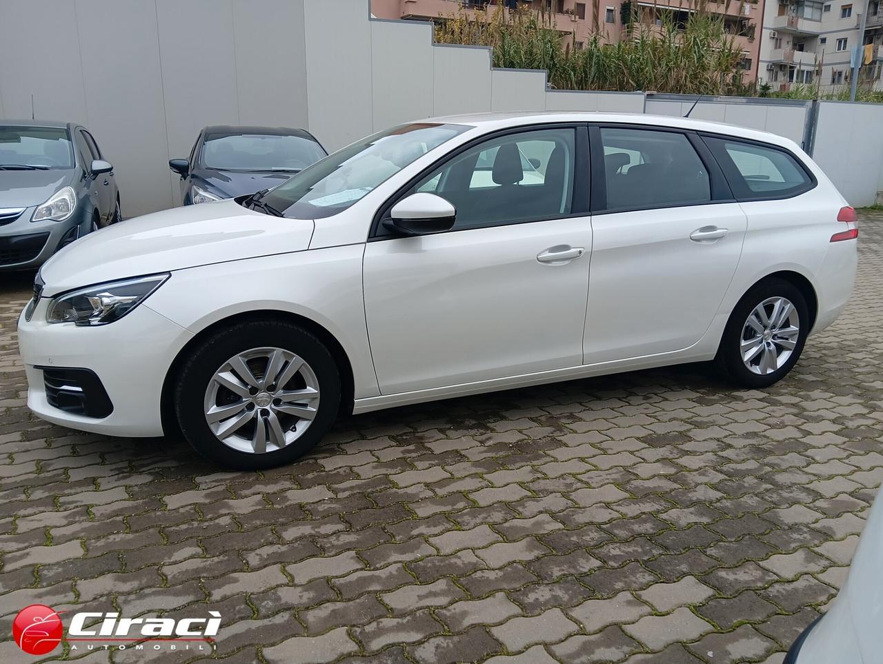 Peugeot 308 BlueHDi 130 EAT8 SW Active Business