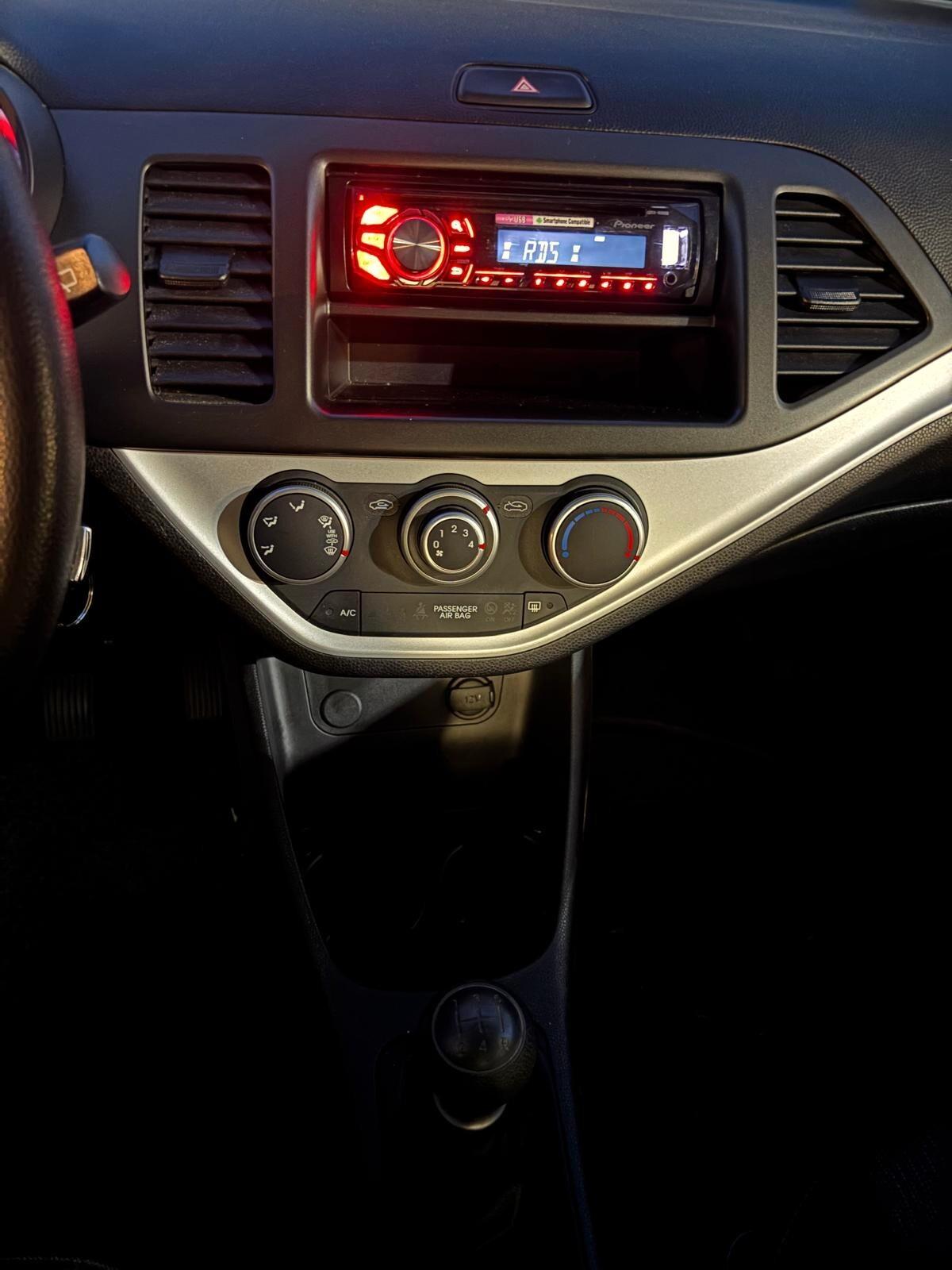 Kia Picanto 1.0 12V 5 porte Glam - NEOPATENTATI