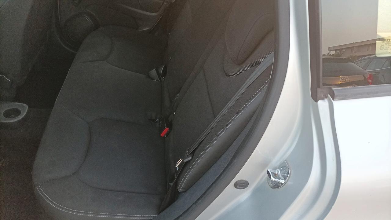 Renault Clio Sporter 1.2 75CV Live