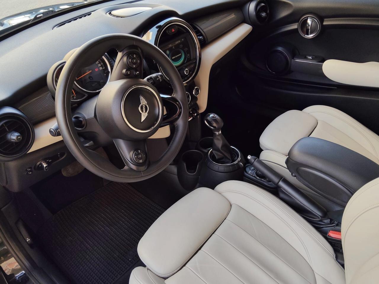 Mini 1.5 Cooper D 115 cv Automatica Neopatentati