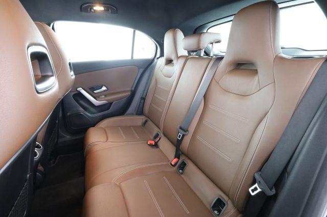 MERCEDES-BENZ A 180 A 200 d Automatic Sport