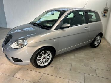 Lancia Ypsilon 1.2 Versus