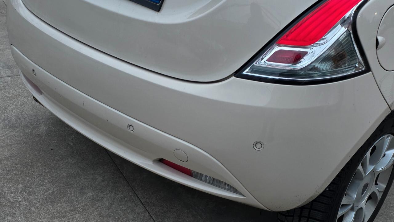 Lancia Ypsilon 1.3 MJT 16V 95 CV 5 porte S&S Platinum