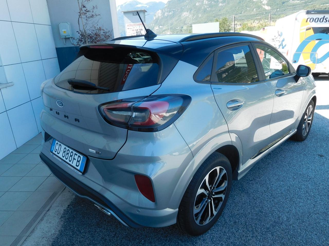 Ford Puma 1.0 EcoBoost Hybrid 125 CV S&S ST-Line