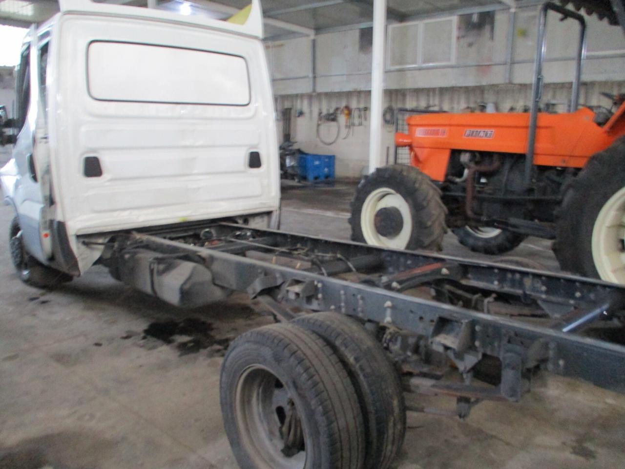 Iveco Daily 35C18 3000 180CV TELAIO P.3750 SINISTRATO