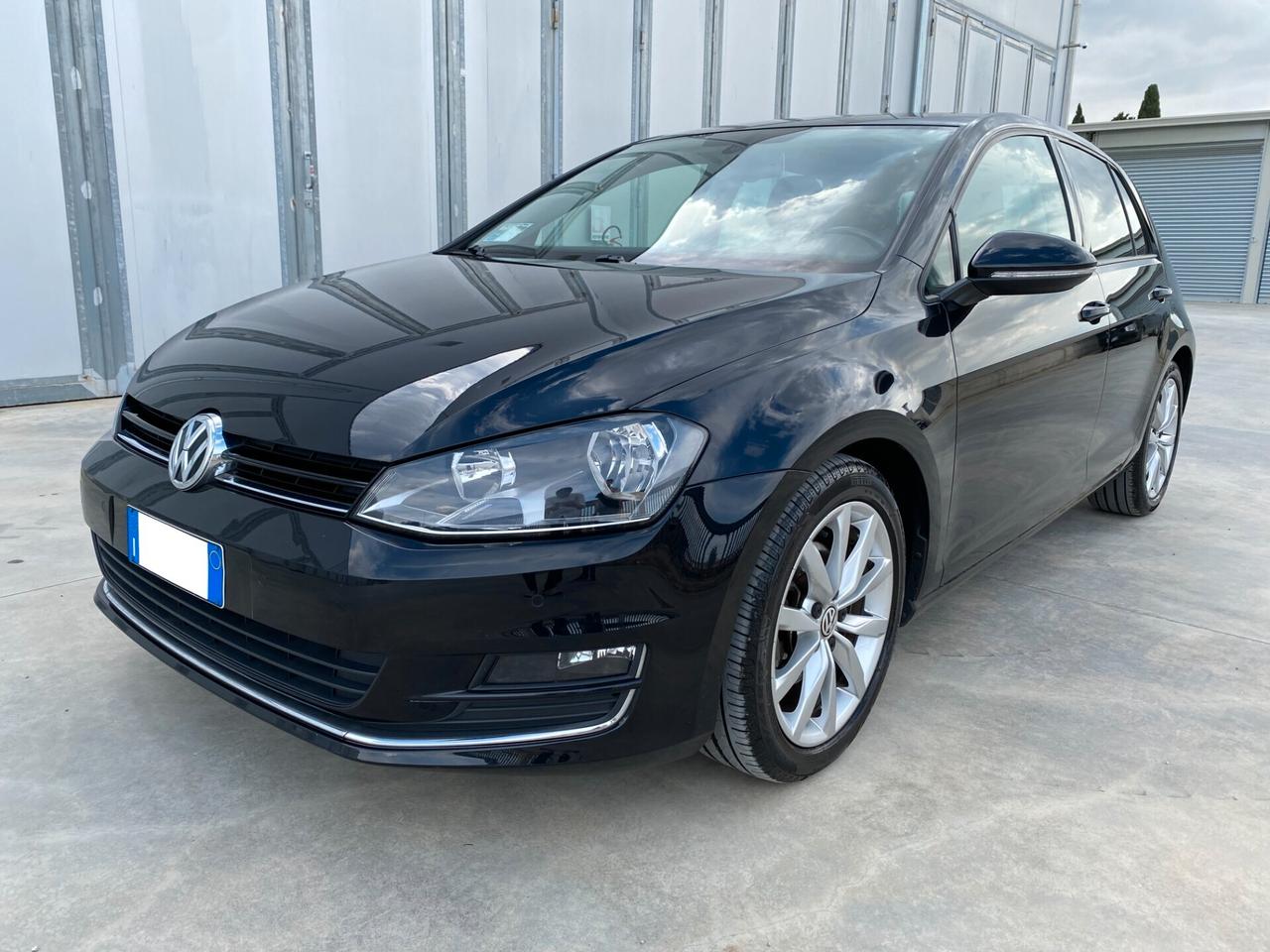 Volkswagen Golf 2.0 TDI 5p. Highline BlueMotion Technology