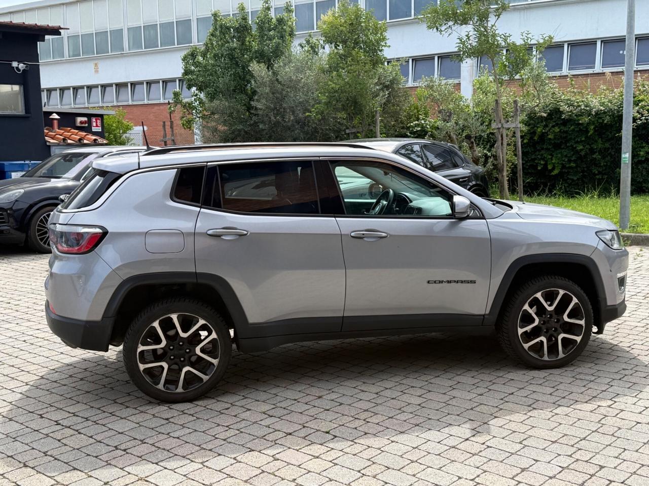 Jeep Compass 2.0 Multijet II 170 CV aut. 4WD Limited