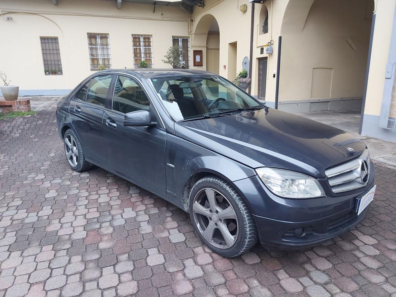 Mercedes-Benz C 220 Executive C 220 CDI