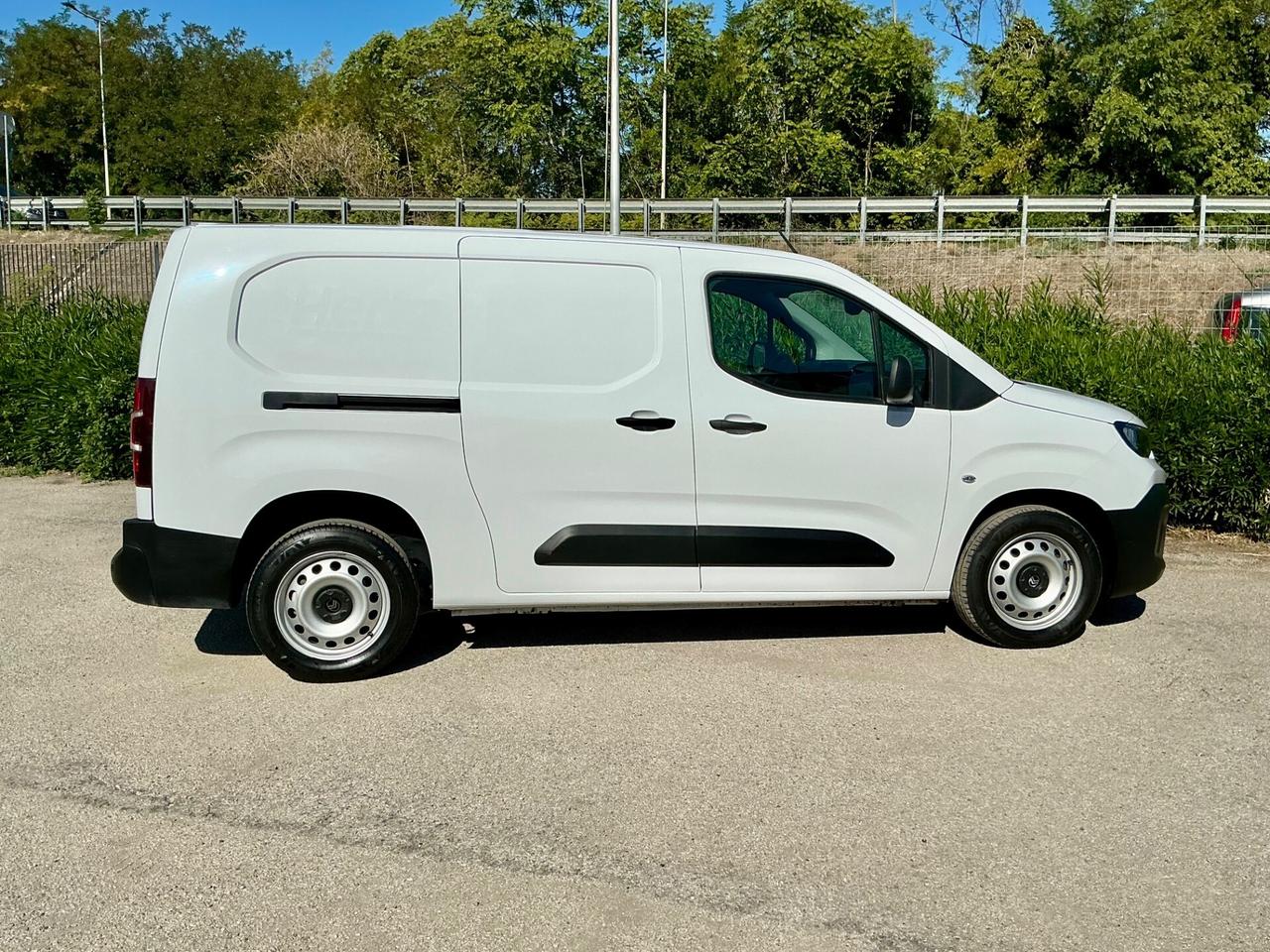 Citroen Berlingo BlueHDi 130 Cv Furgone Van XL Passo Lungo