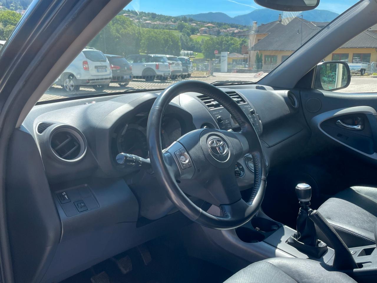 Toyota RAV 4 RAV4 2.2 D-4D 177 CV Luxury 4X4