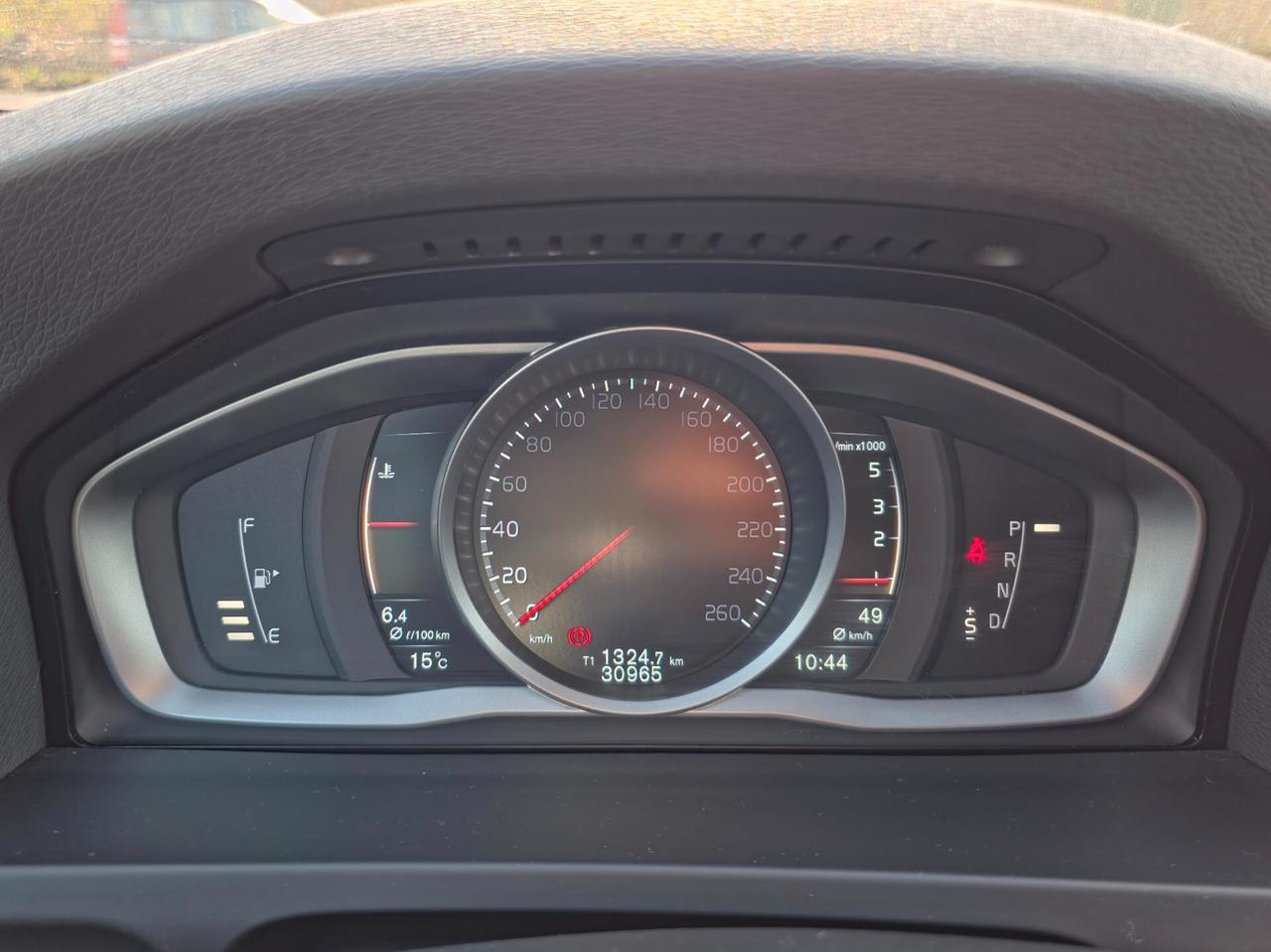 Volvo V60 Cross Country CV-150 D3 Geartronic Summum 2016-E6 Automatico