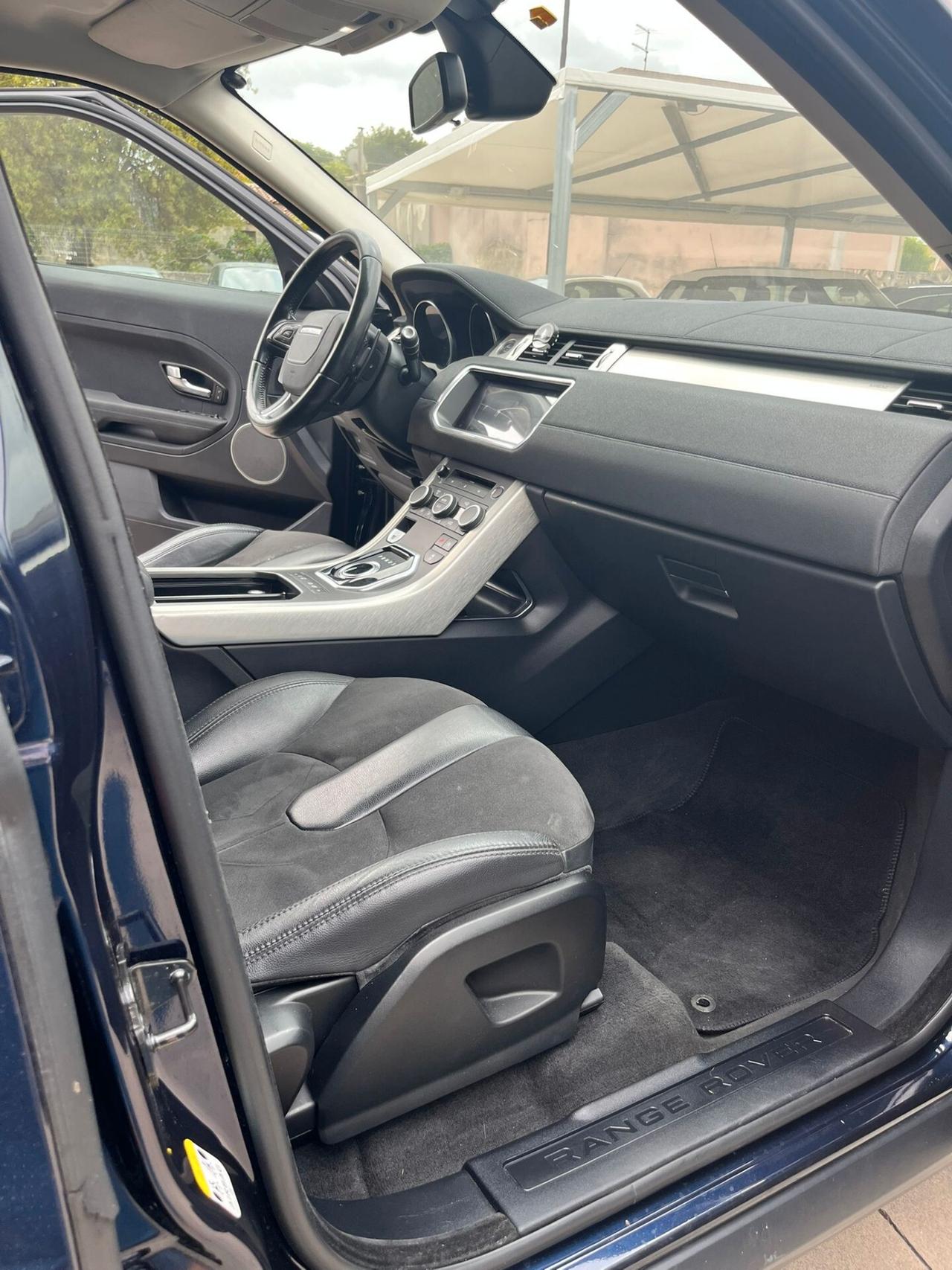 Land Rover Range Evoque 2.2 TD4 5p. British Edition Dynamic