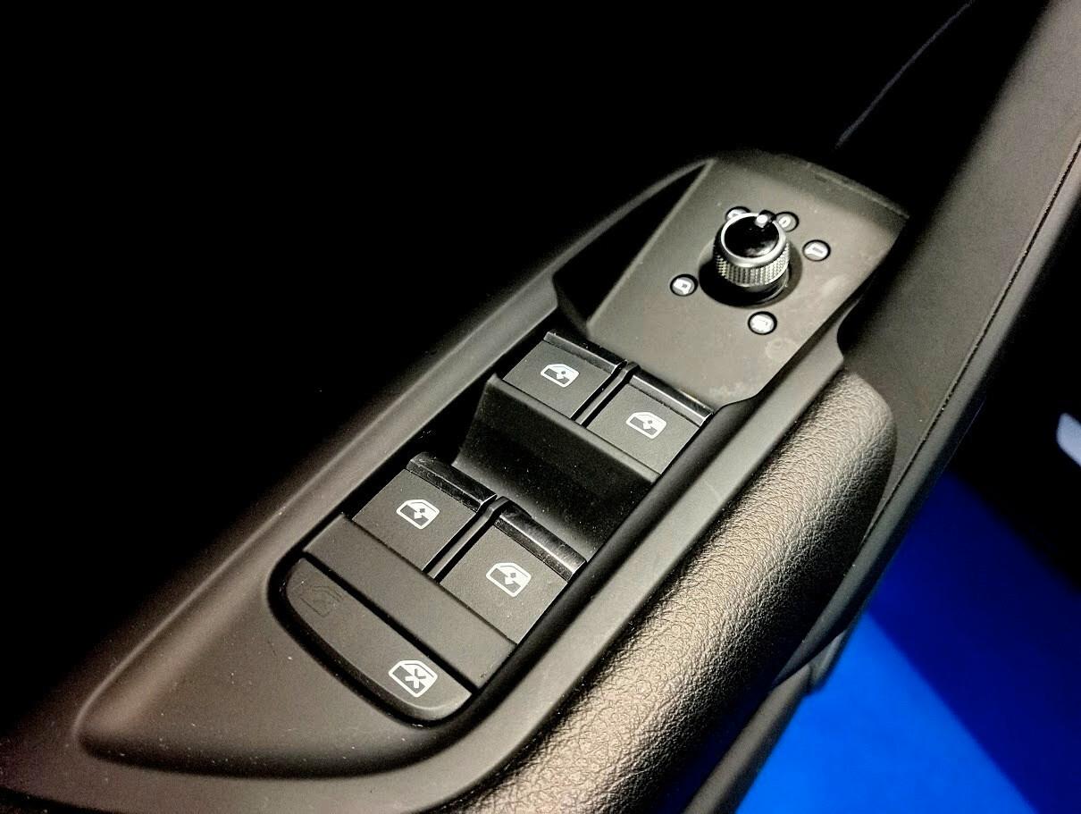 Audi Q5 SPORTBACK 40 2.0 TDI Quattro 4X4 SLINE MATRIX GANCIO