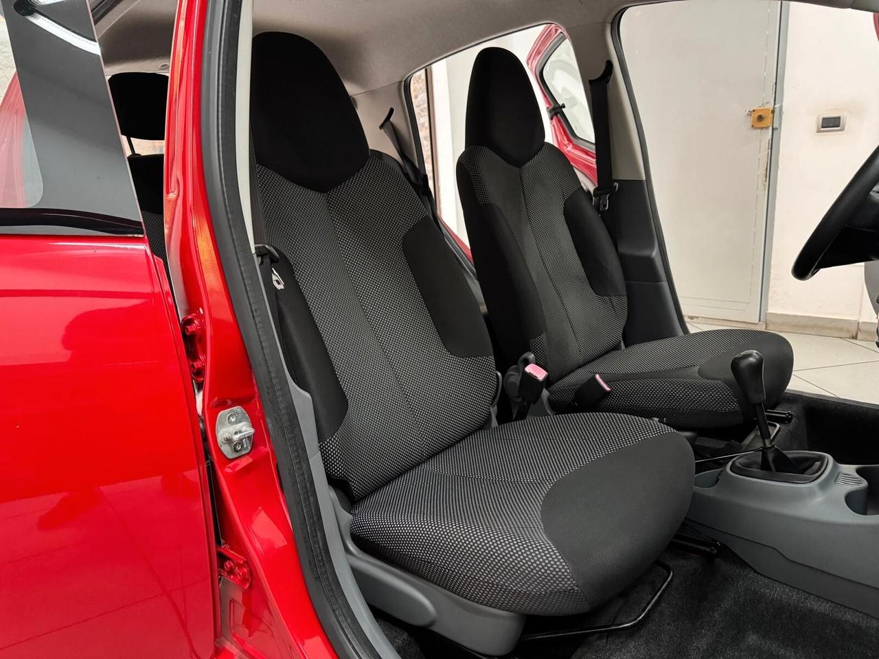 Toyota Aygo 1.0 Benzina 5 porte 2010