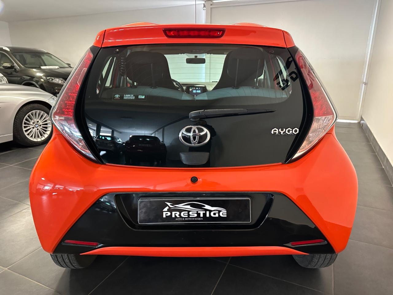 TOYOTA AYGO 1.0 AUTOMATICA 68CV GPL NEOPATENTATI