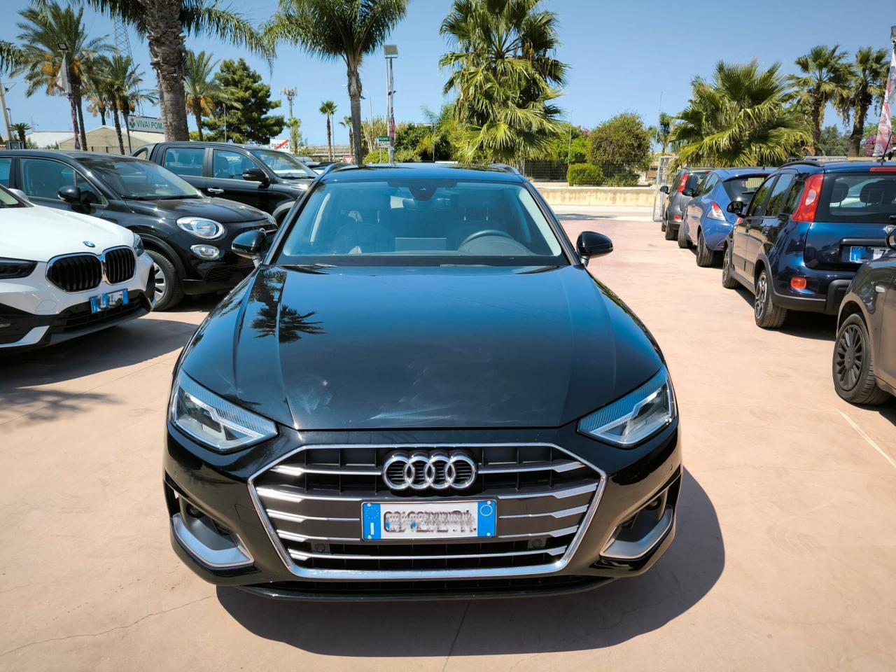Audi A4 Avant 30 TDI/136 CV S tronic Business Advanced