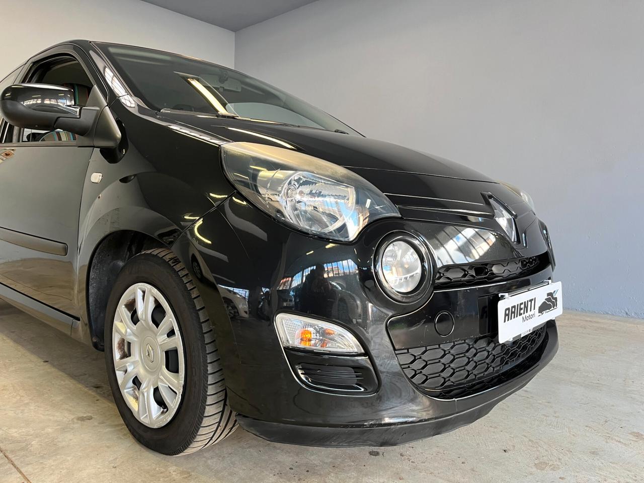 Renault Twingo 1.2cc LIVE 75cv - OK NEOPATENTATI
