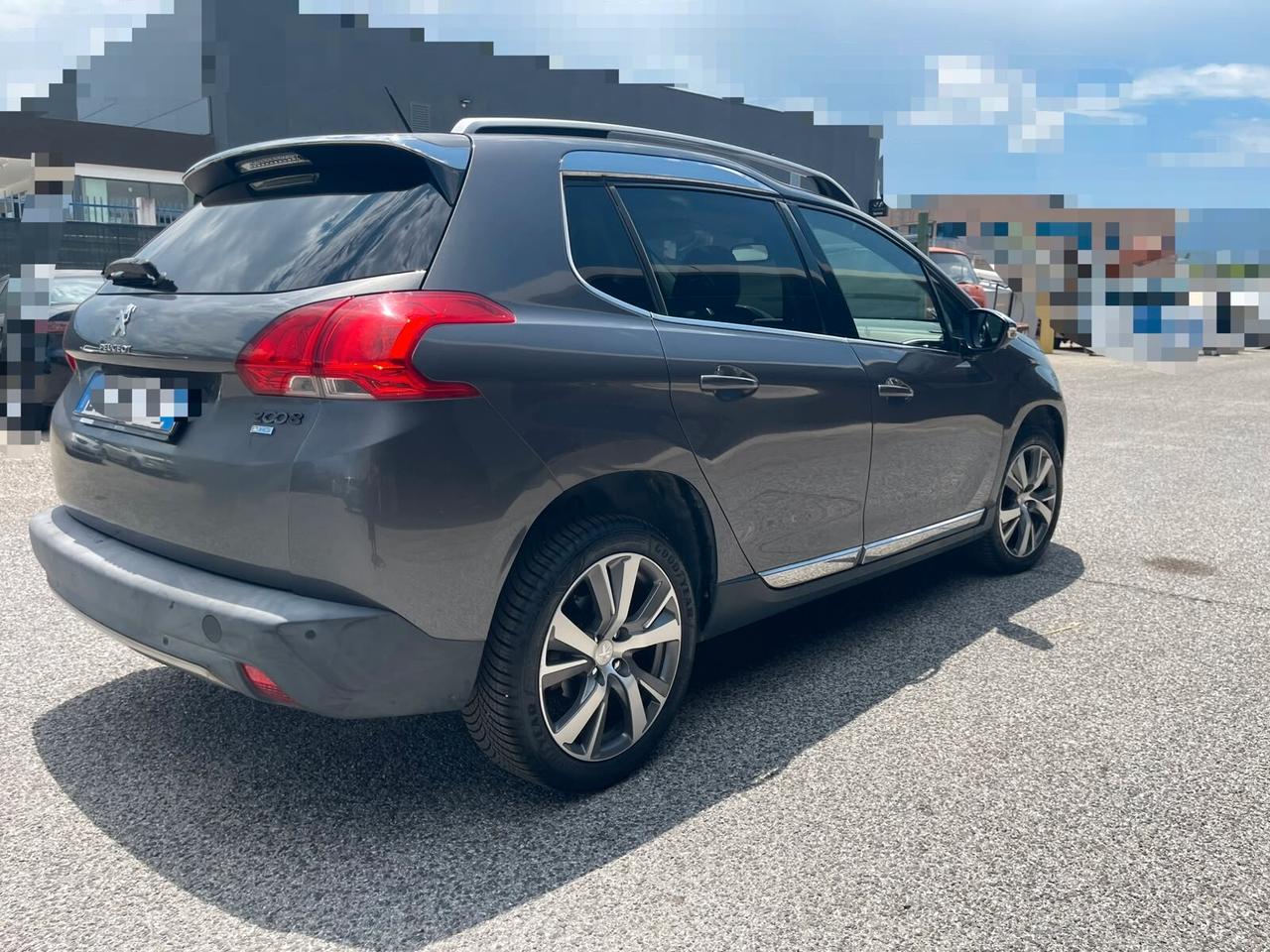 Peugeot 2008 1.6 e-HDi 92 CV Stop&Start Allure