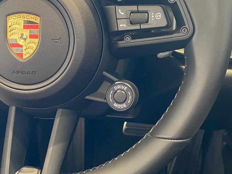 Porsche 911 992 Carrera Cabrio 385 cv - IVA Esposta