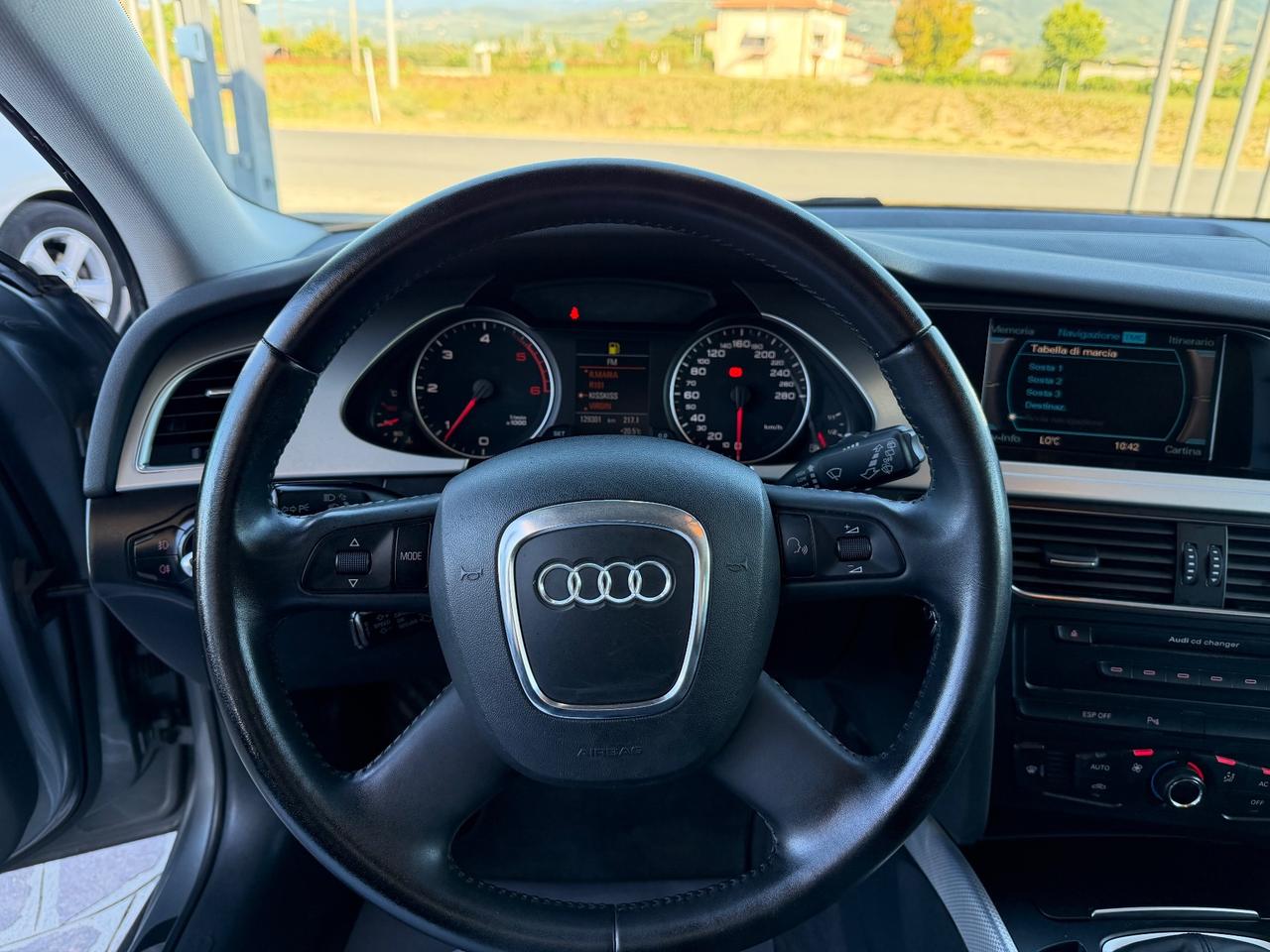Audi A4 2.0 TDI 143CV Ambiente navi Pelle