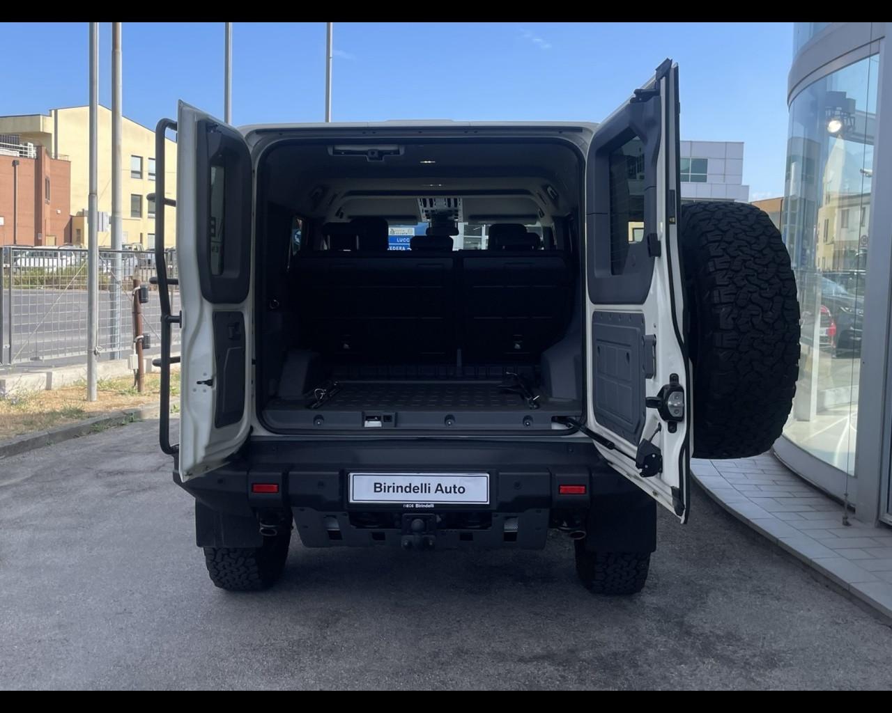 INEOS Station Wagon Trialmaster - Motore BMW 3.0L Turbo Diesel, 6 cilindri in linea