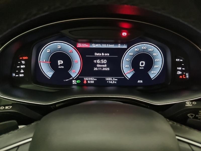 AUDI Q8 50 TDI MHEV 210kW quattro tiptronic
