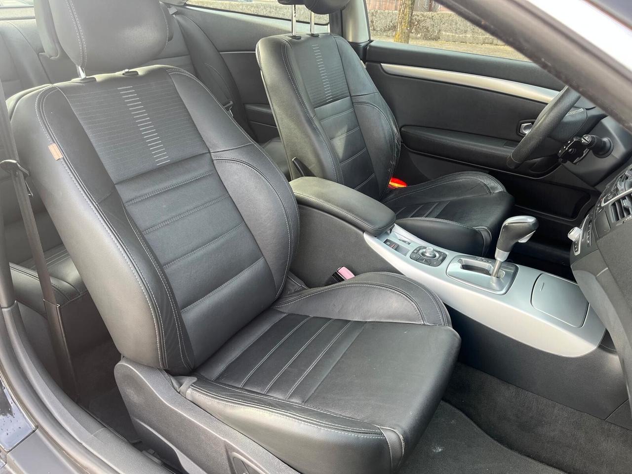 Renault Laguna Coupé 3.0 dCi V6 24V Proactive 4Control