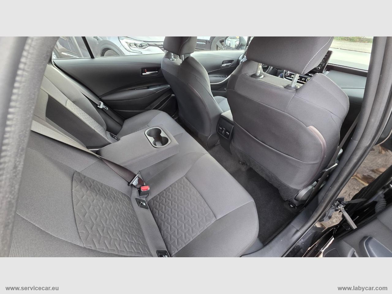 TOYOTA Corolla TS 1.8 Hybrid Style