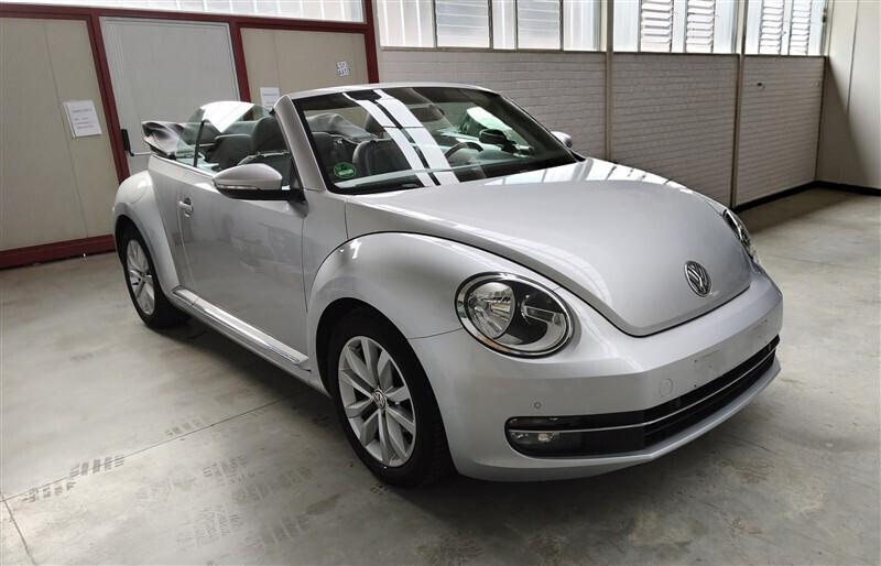 Volkswagen Maggiolino Cabrio 1.2 TSI Design !!! KM 76.800 !!!